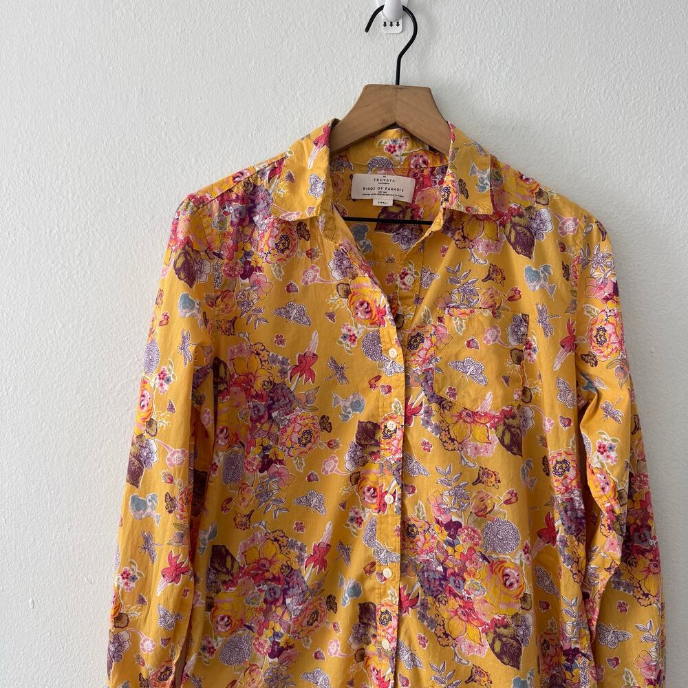 Trovata Birds of Paradise Women's Yellow Floral Button Up Blouse Size Small